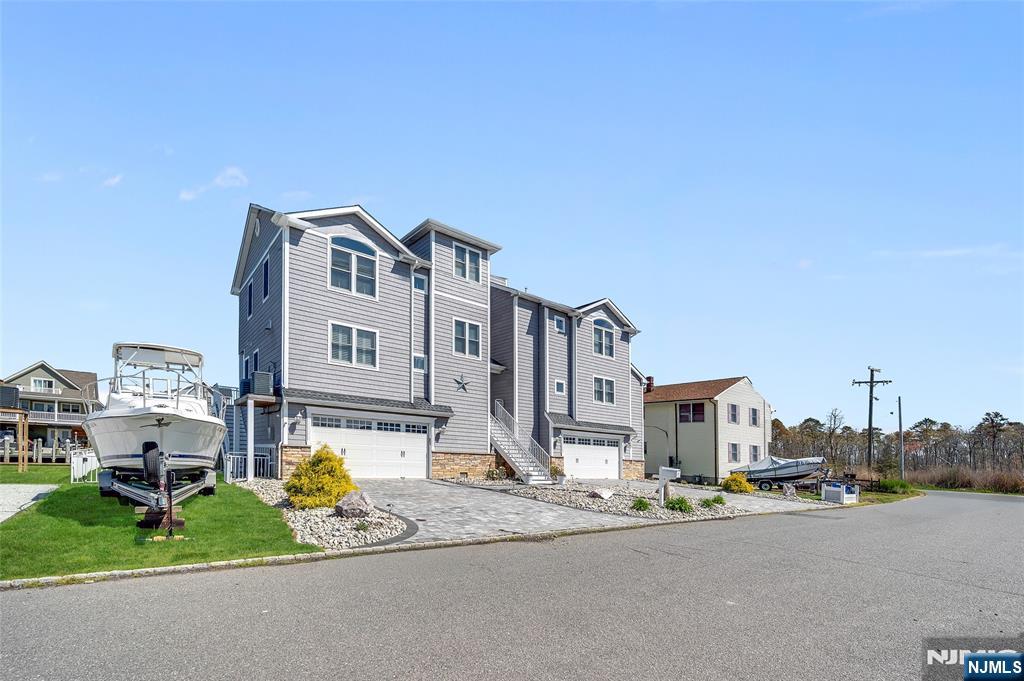 6 Capstan Road Property Photo 2