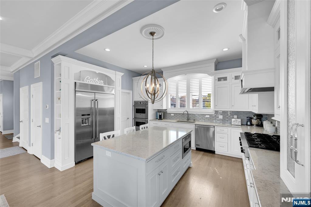 6 Capstan Road Property Photo 10