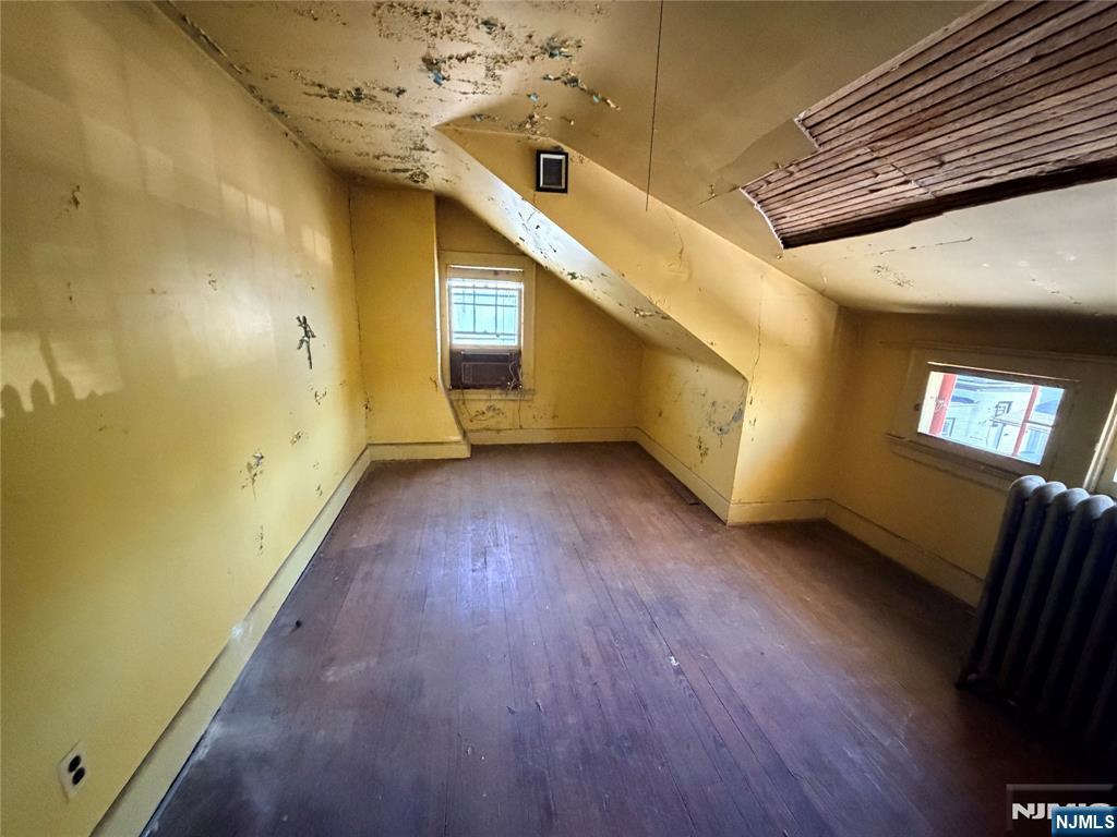 126 Chestnut Street Property Photo 29