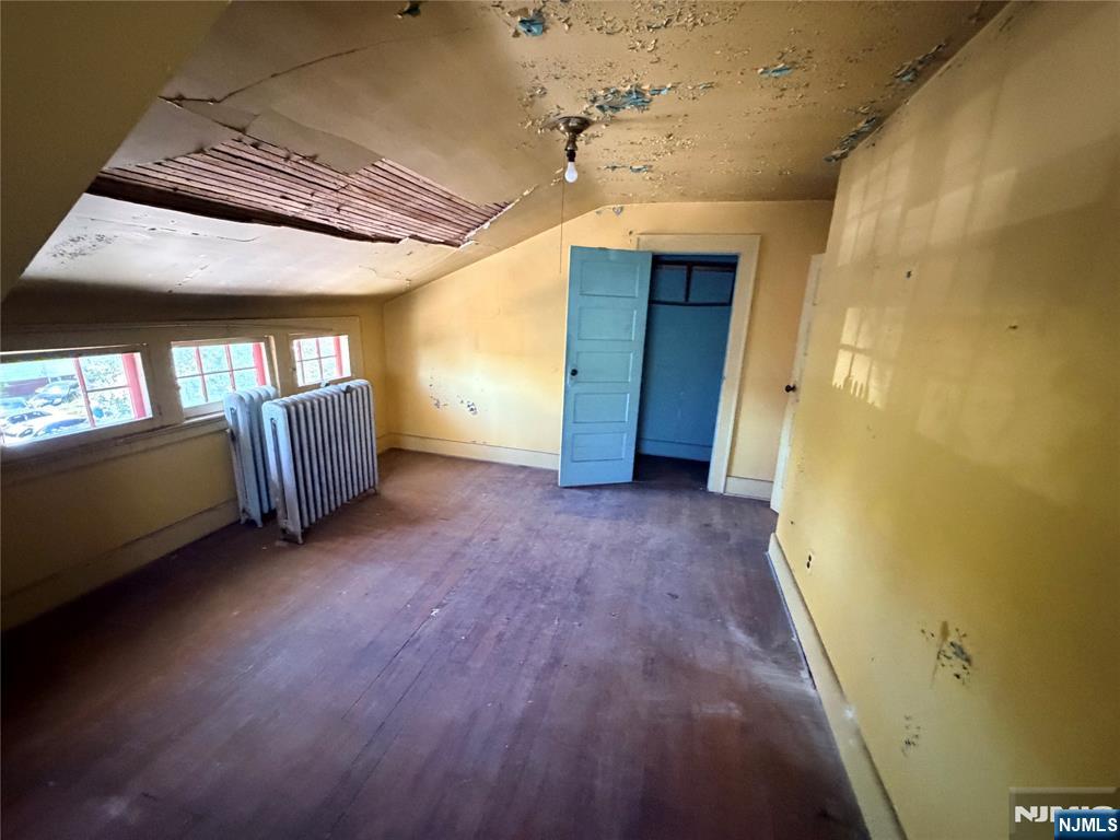 126 Chestnut Street Property Photo 30
