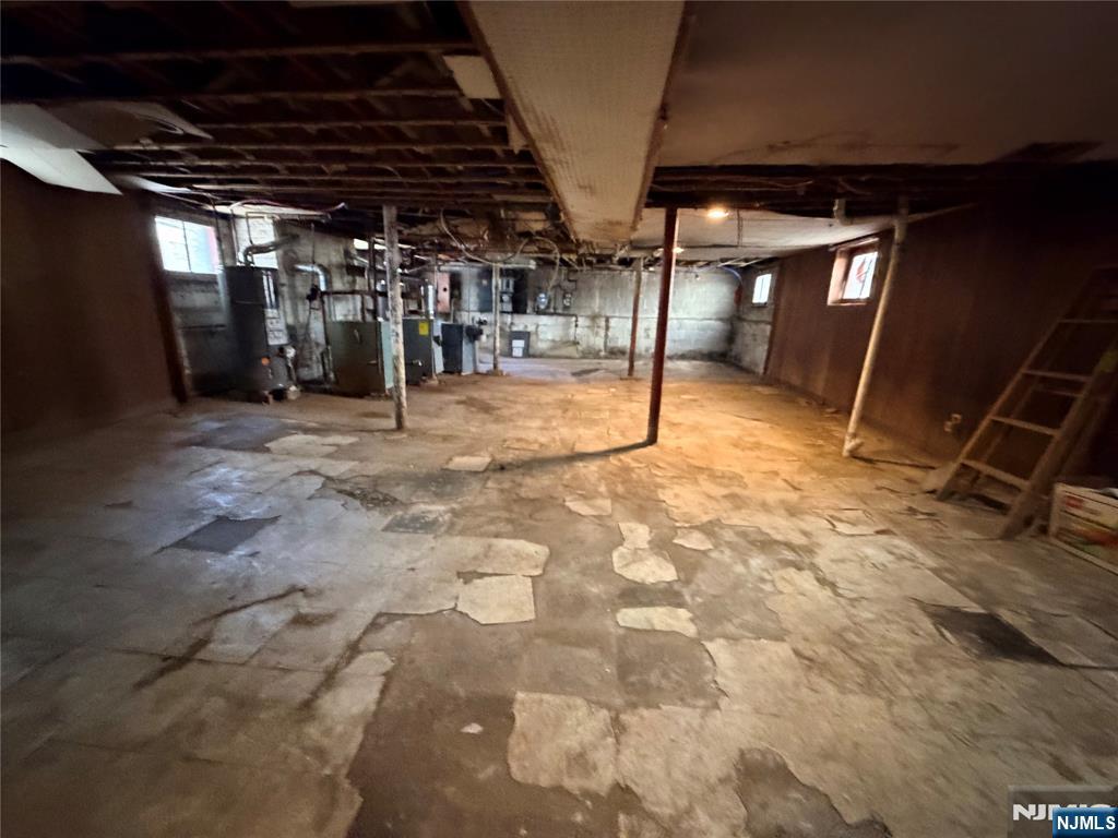126 Chestnut Street Property Photo 34