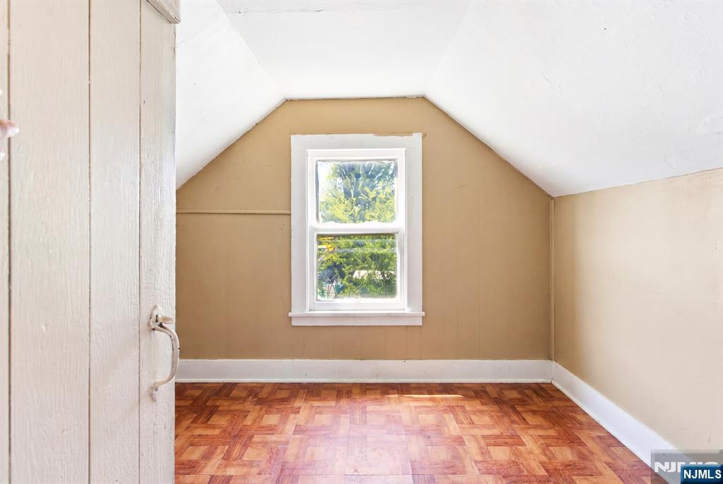420 Mechanic Street Property Photo 13