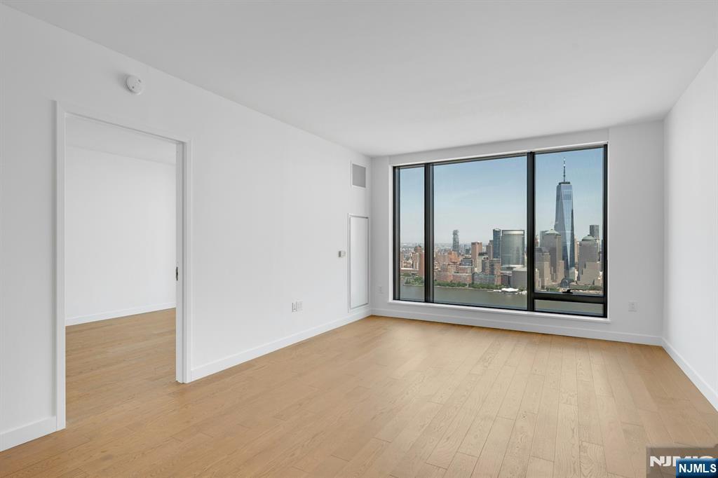 99 Hudson Street 5408 Property Photo 4