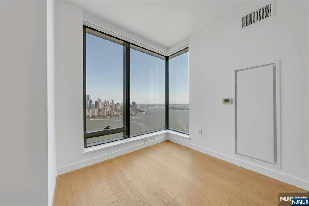99 Hudson Street 5408 Property Photo 11