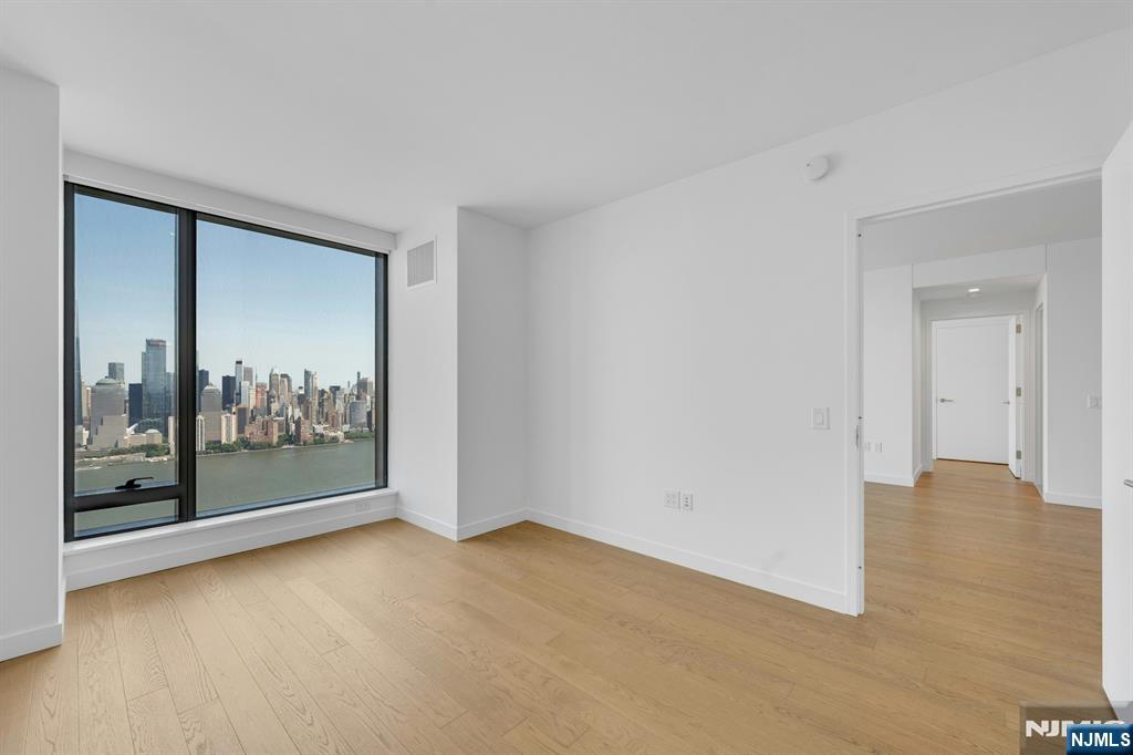 99 Hudson Street 5408 Property Photo 14