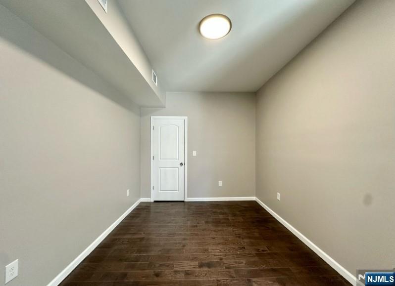 105 7th Street Property Photo 13