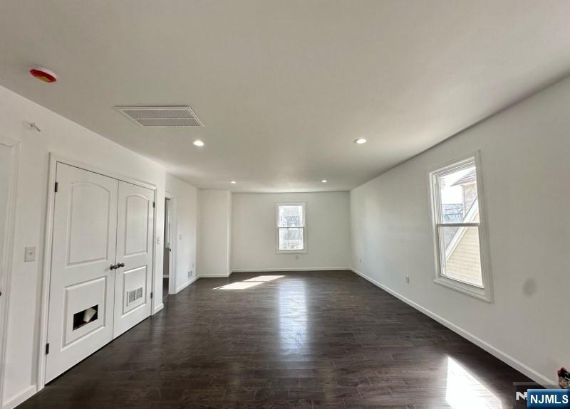 105 7th Street Property Photo 16