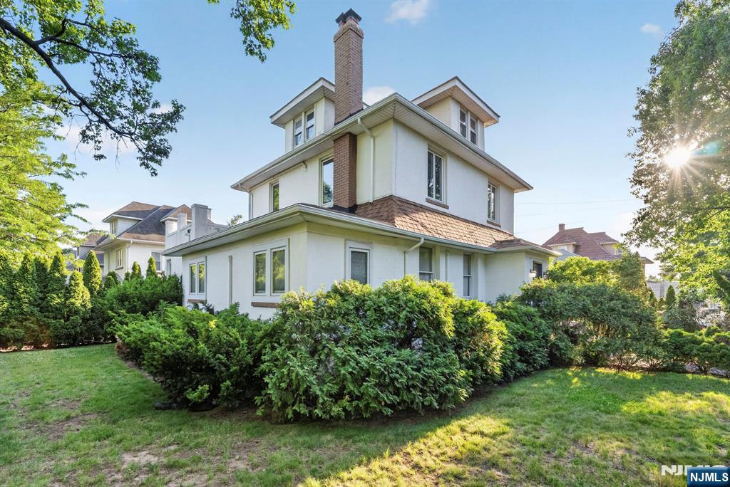 109 Park Street Property Photo 1