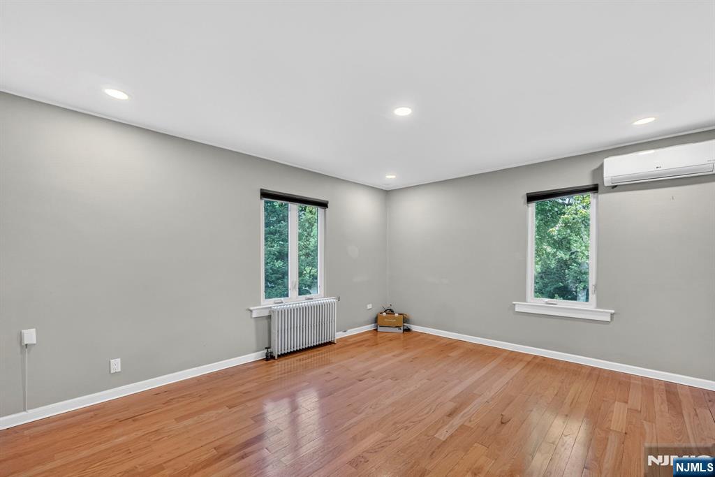 109 Park Street Property Photo 33