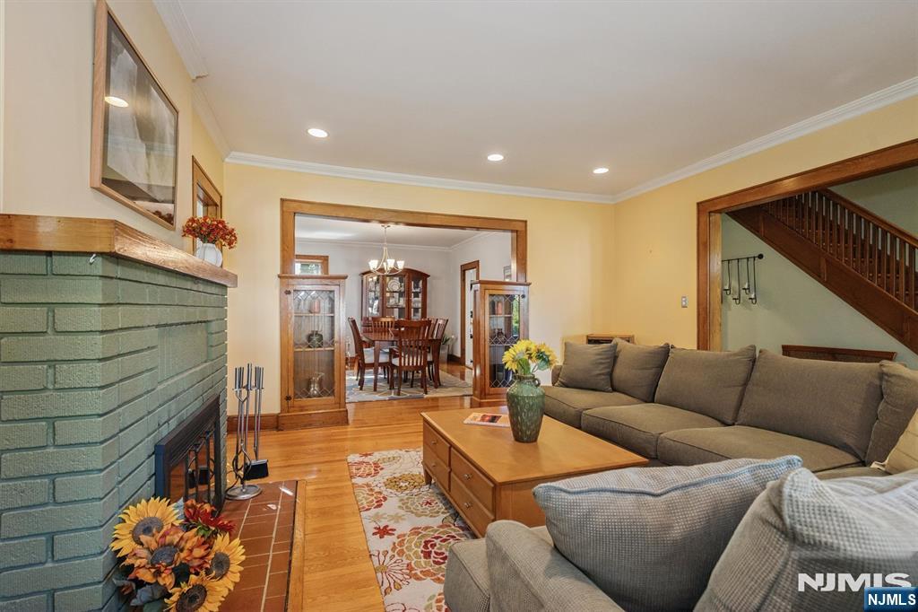 15 Fairview Avenue Property Photo 8