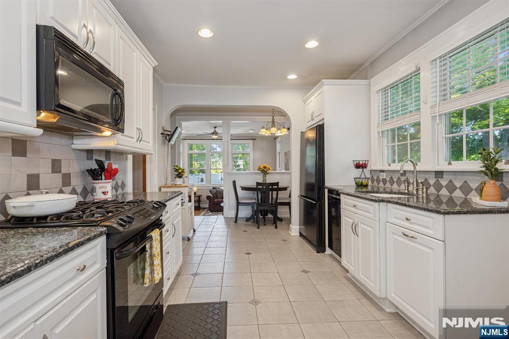 15 Fairview Avenue Property Photo 14