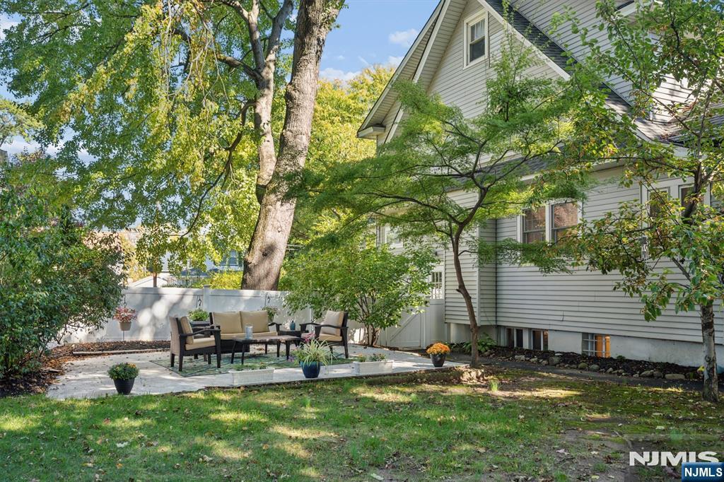 15 Fairview Avenue Property Photo 30