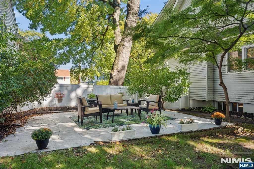 15 Fairview Avenue Property Photo 31