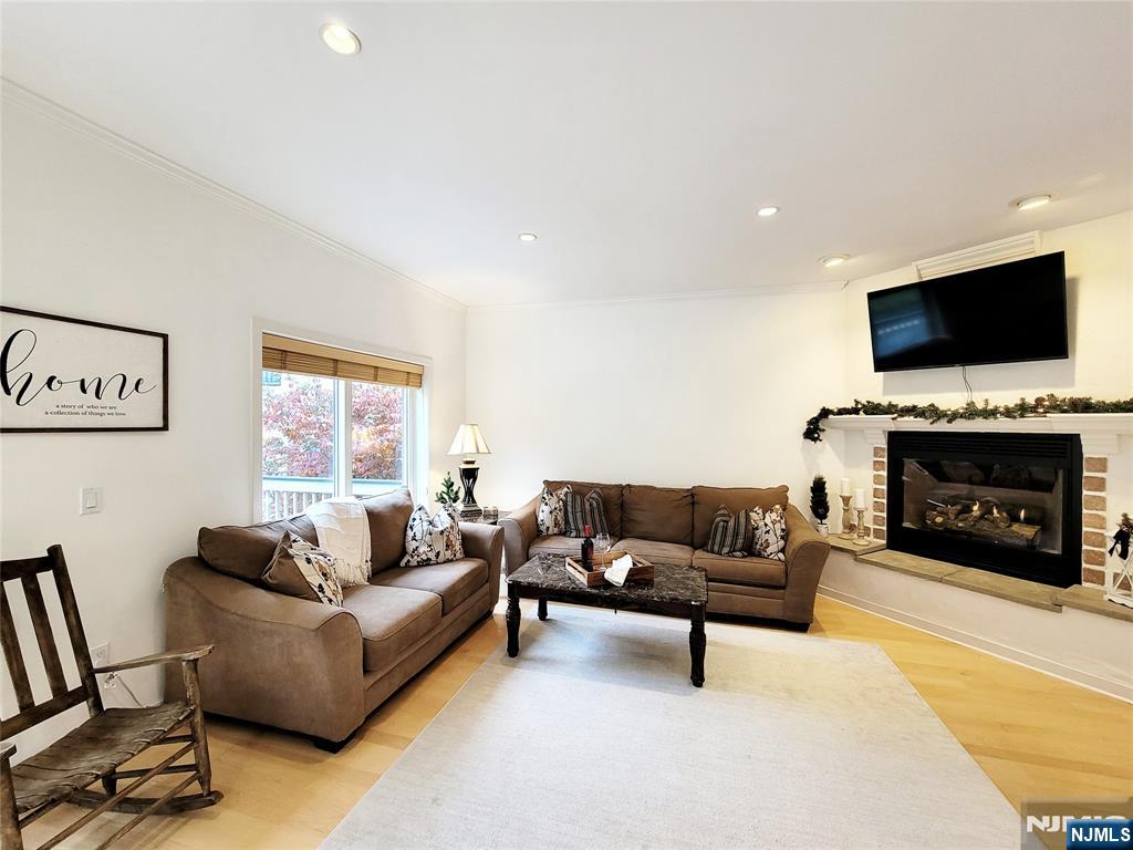 441 Piermont Avenue Property Photo 4