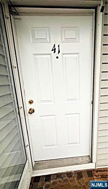 41 Markham Circle Property Photo 2
