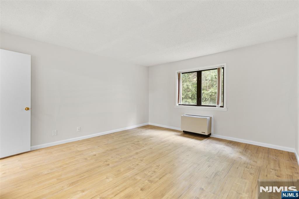 1150 River Road 4h Property Photo 22