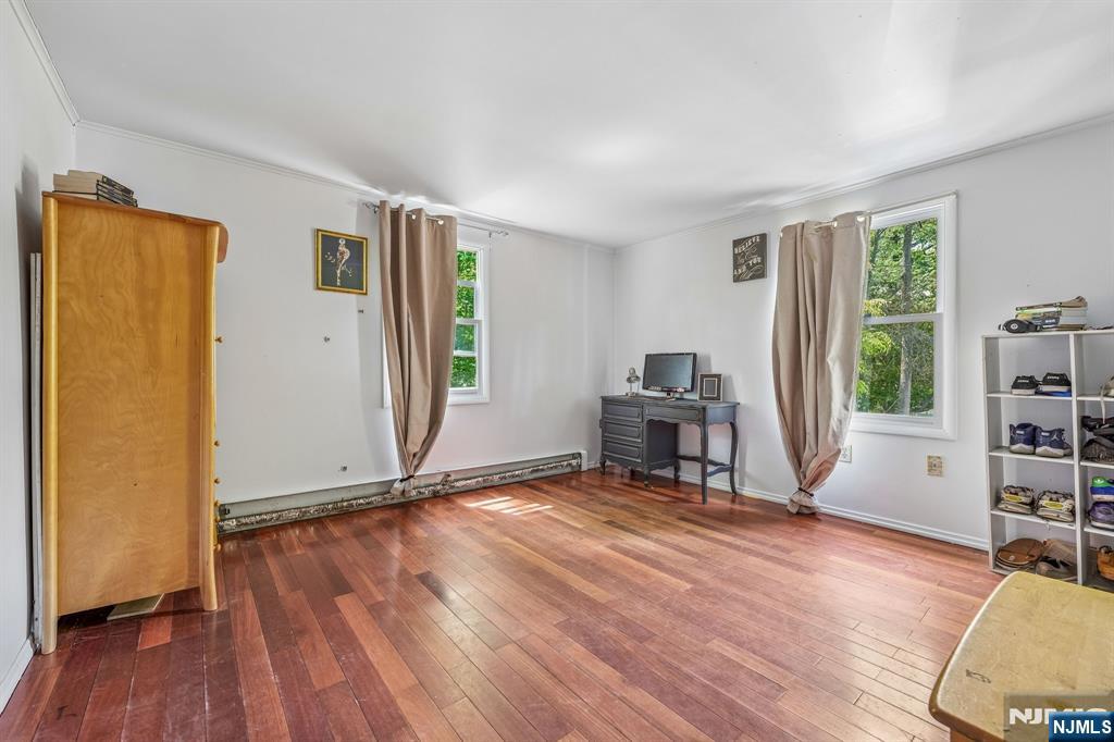 121 Wood Street Property Photo 13