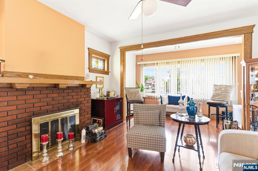 752-754 Market Street Property Photo 5
