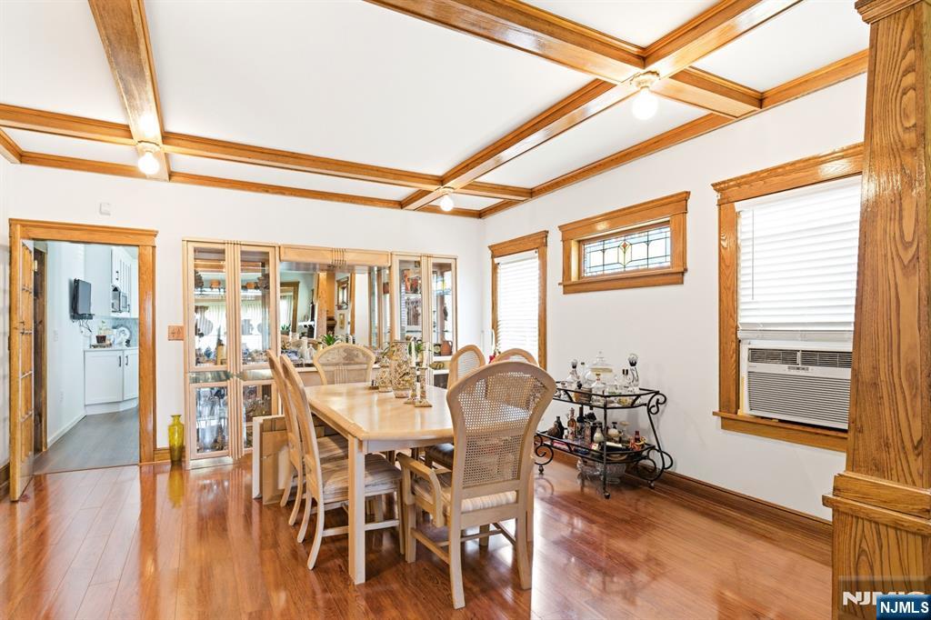 752-754 Market Street Property Photo 7