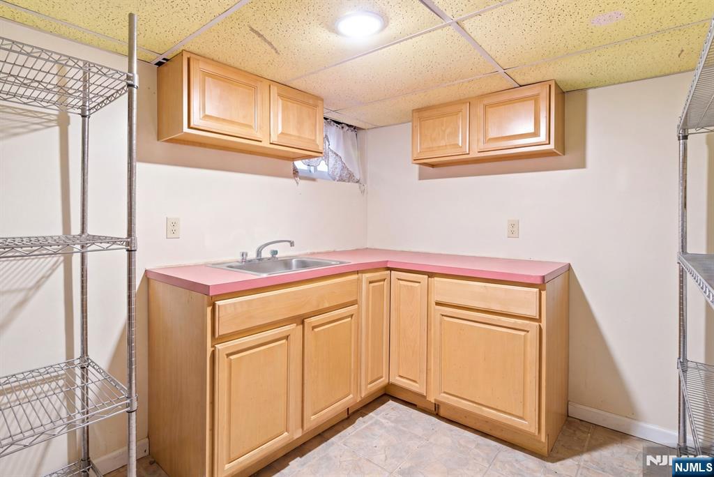 73-75 Knickerbocker Avenue Property Photo 11