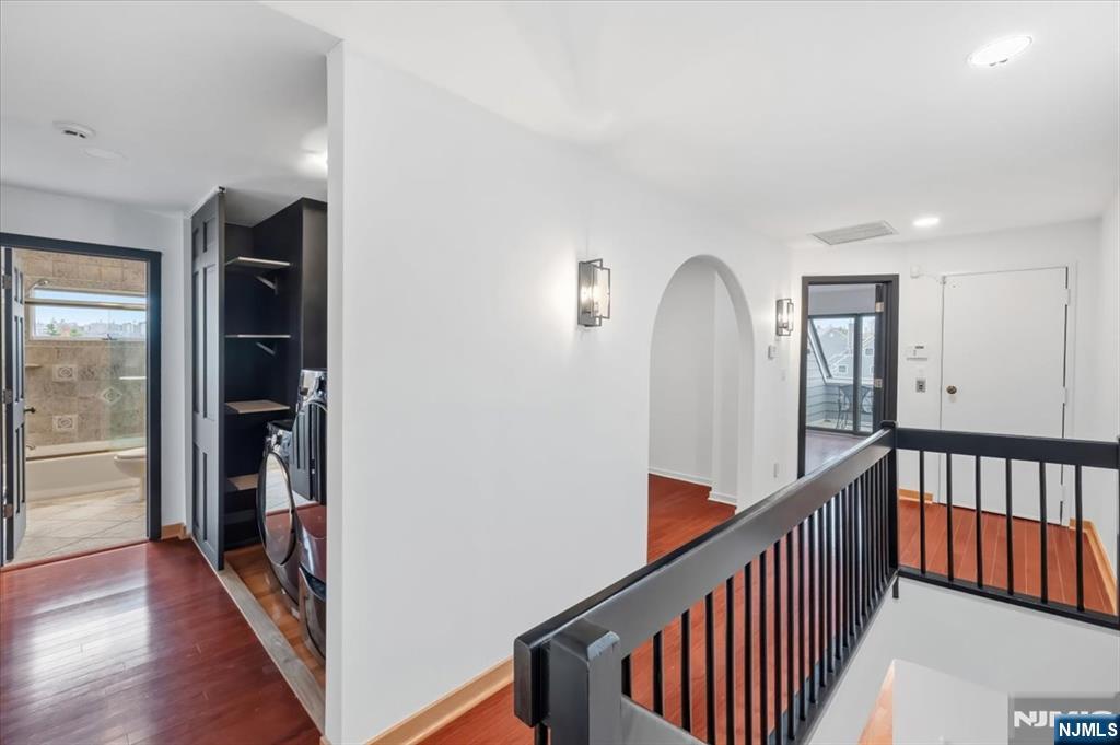 9b Cove Lane Property Photo 19