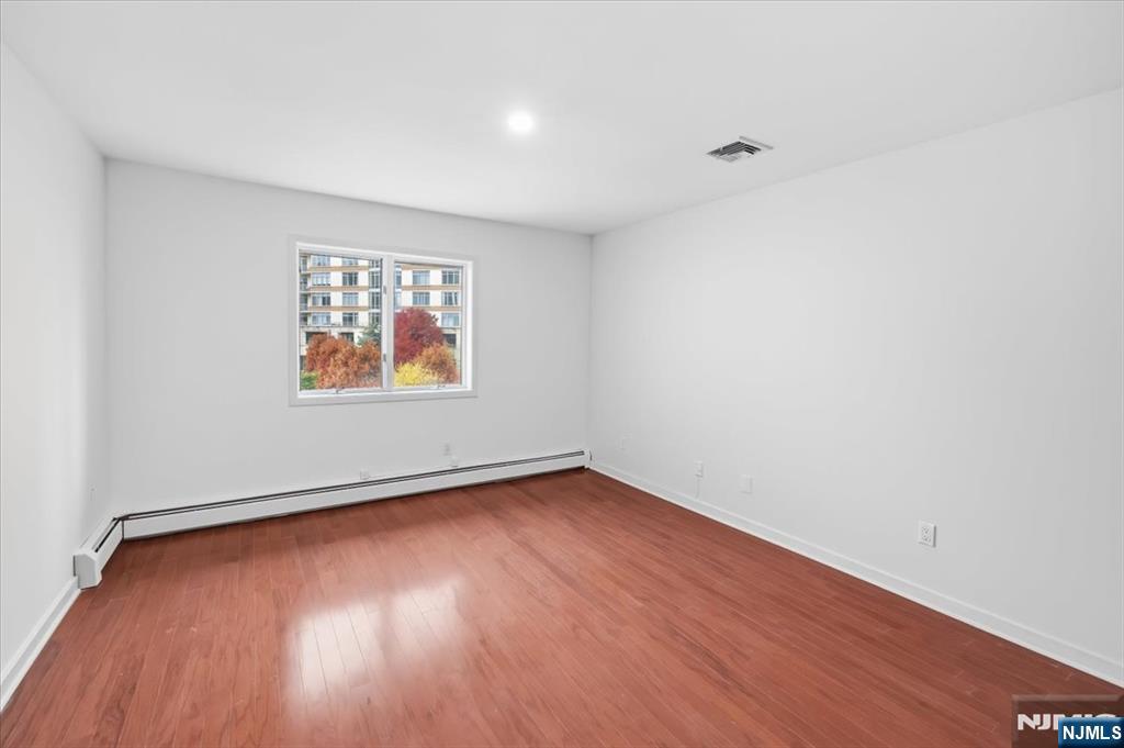 9b Cove Lane Property Photo 22