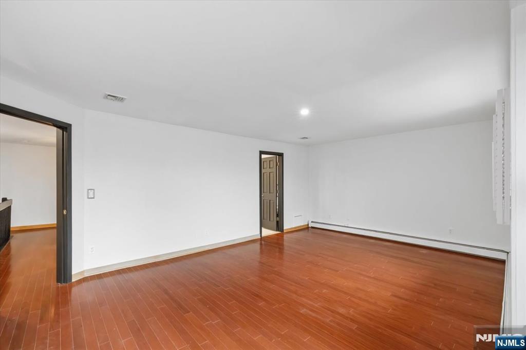 9b Cove Lane Property Photo 25