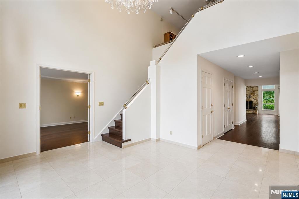 66 Adams Drive Property Photo 6
