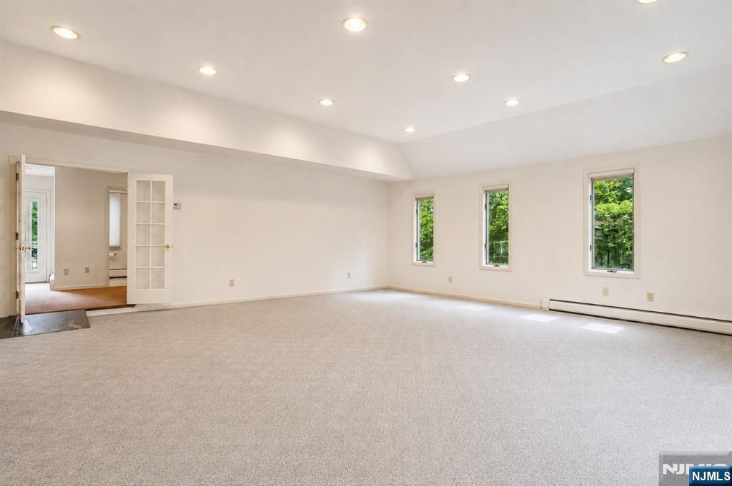 66 Adams Drive Property Photo 10