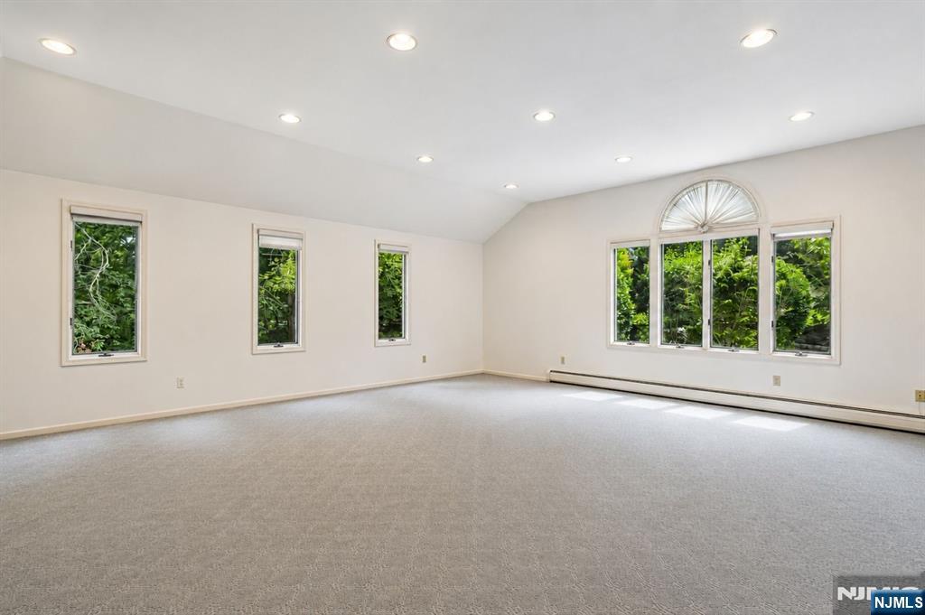 66 Adams Drive Property Photo 12
