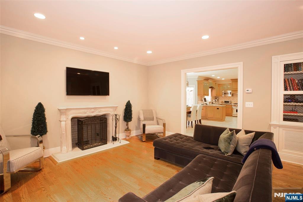 146 Palisade Avenue Property Photo 7