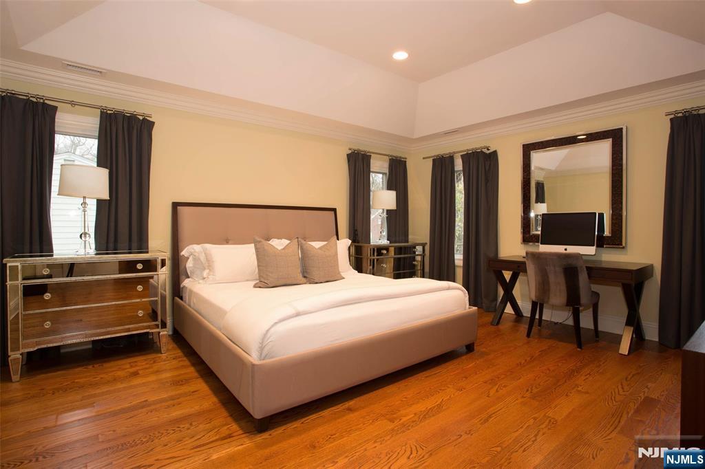 146 Palisade Avenue Property Photo 14