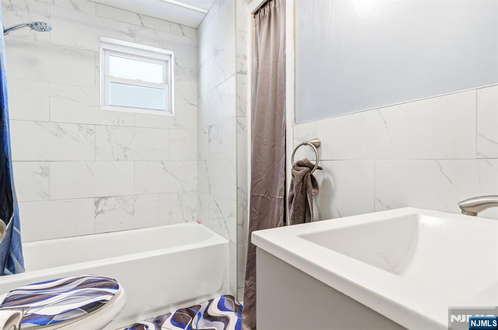 36-38 Kenmore Avenue Property Photo 13