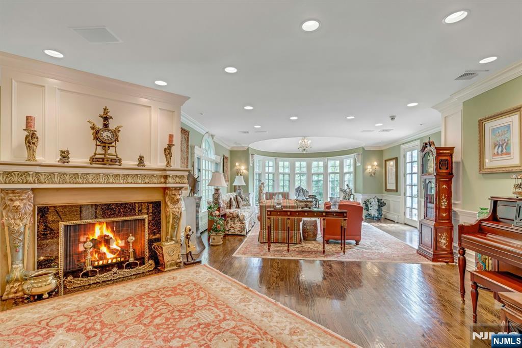 1055 High Mountain Road Property Photo 10