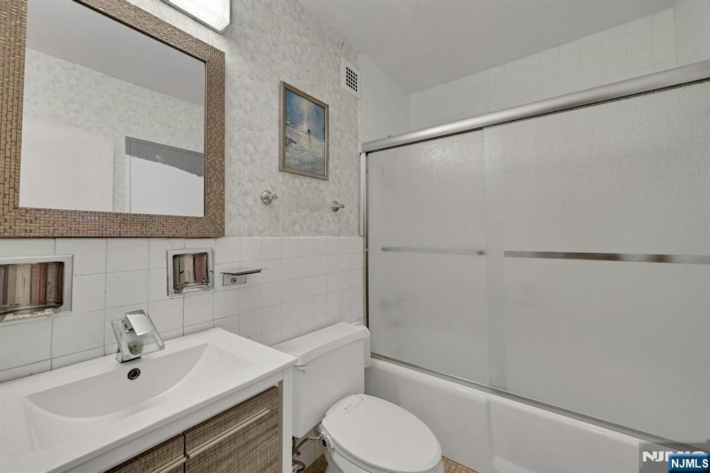 5 Horizon Road 807 Property Photo 16
