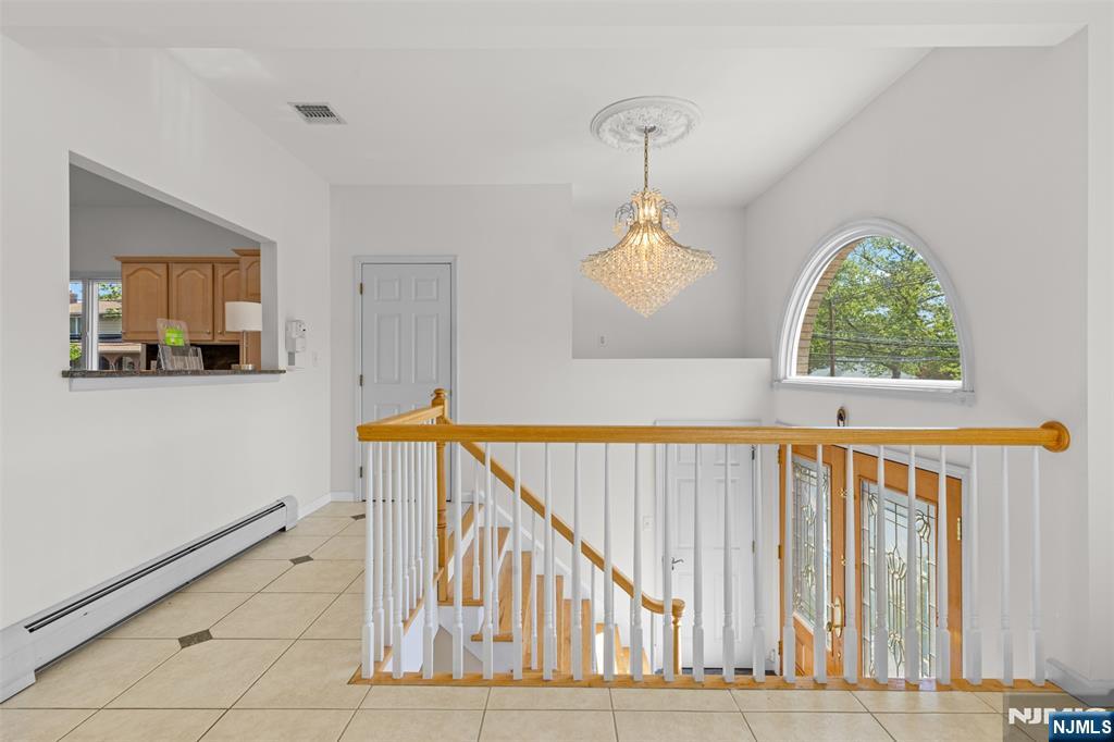 499 Morse Avenue Property Photo 4