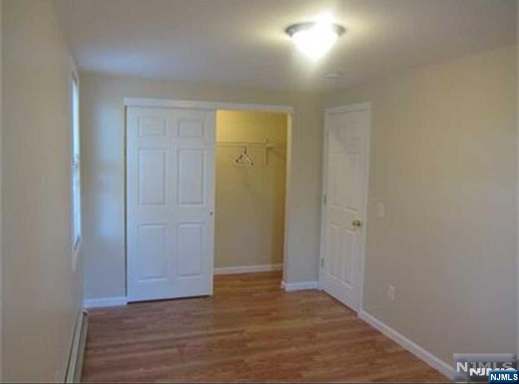 421 Riverside Drive Property Photo 5