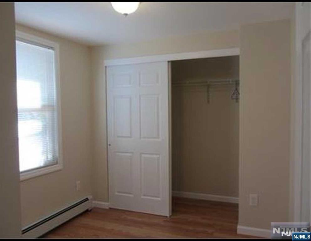 421 Riverside Drive Property Photo 6