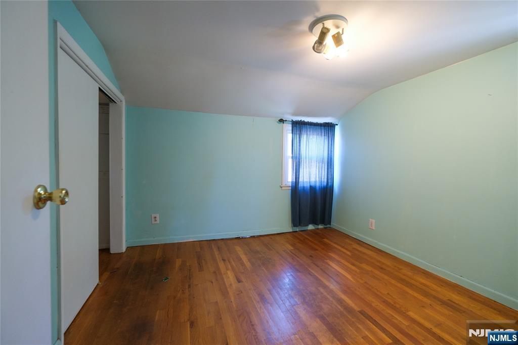 32 Phelps Avenue Property Photo 7