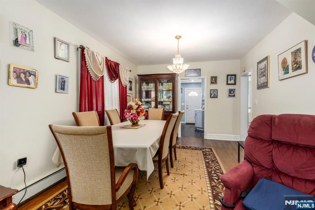 54 Bedford Avenue Property Photo 6