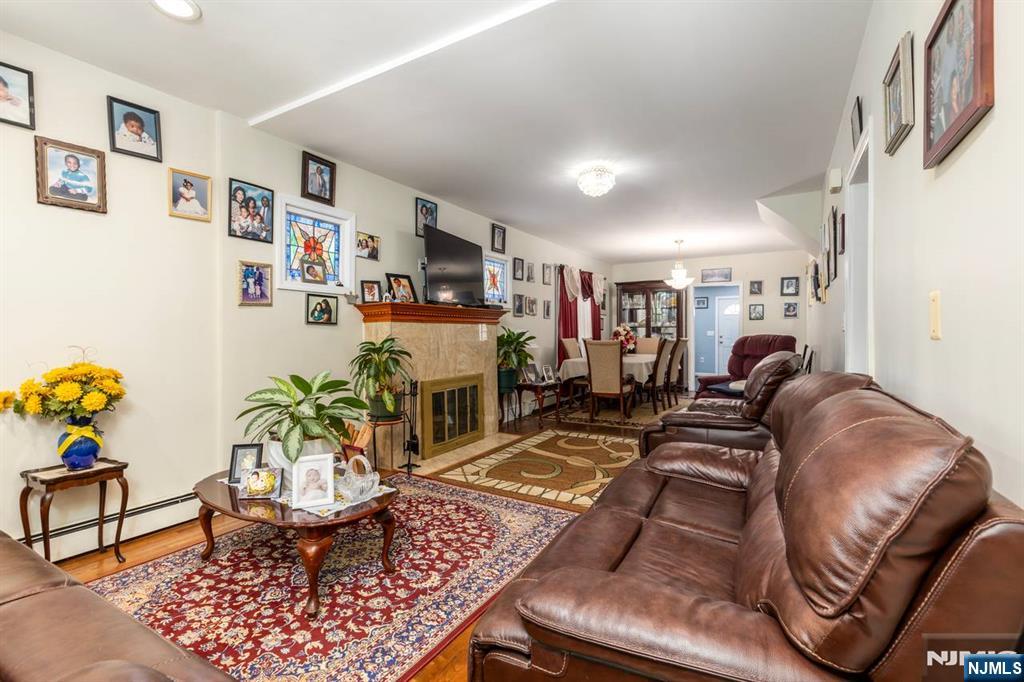 54 Bedford Avenue Property Photo 7