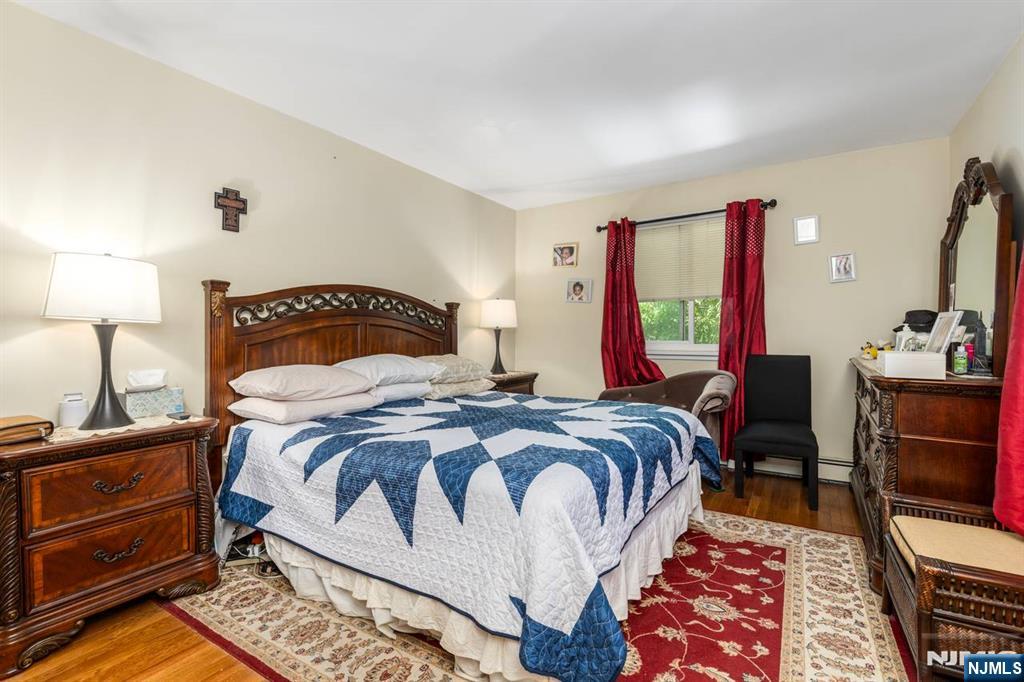 54 Bedford Avenue Property Photo 17