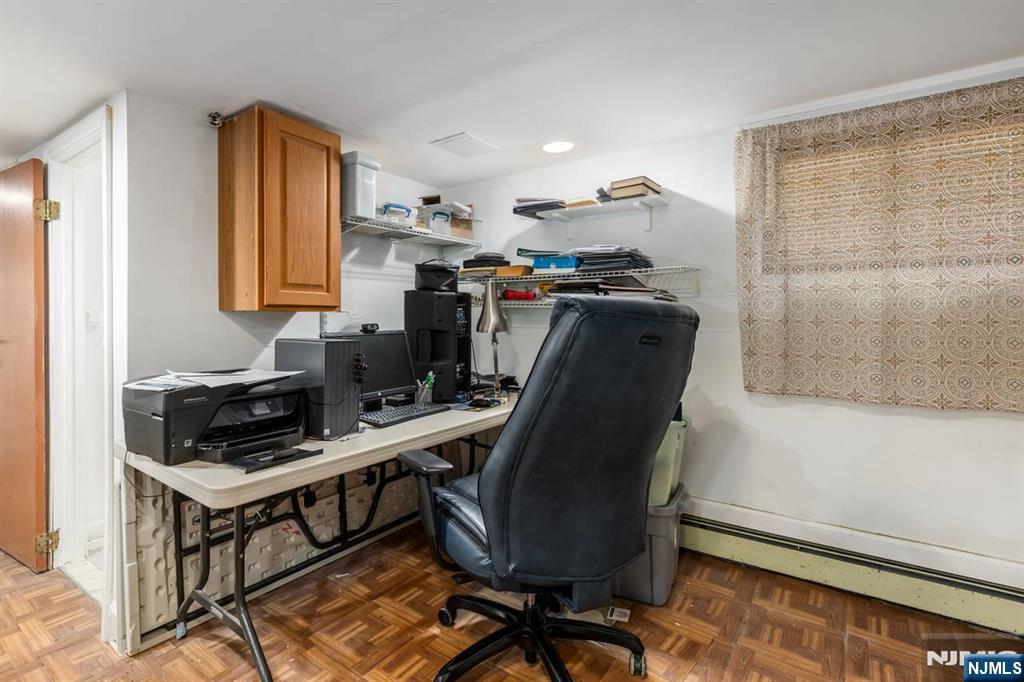 54 Bedford Avenue Property Photo 20
