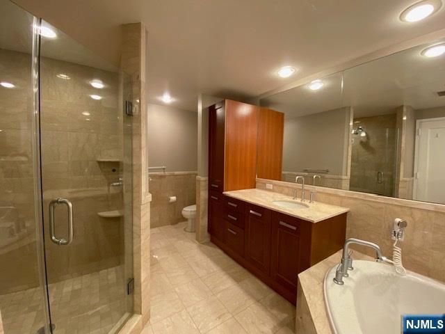 8100 River Road 917 Property Photo 19