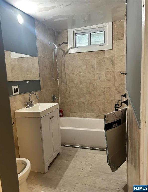 491 Norwood Street Property Photo 3