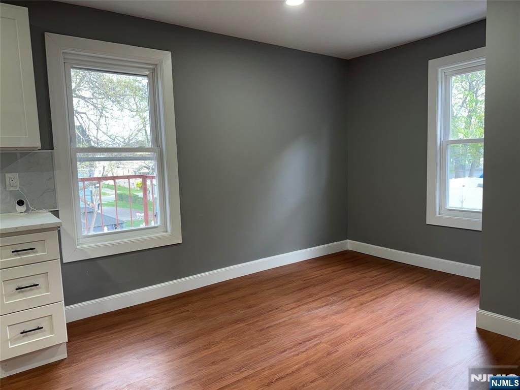 178 Berry Street Property Photo 13