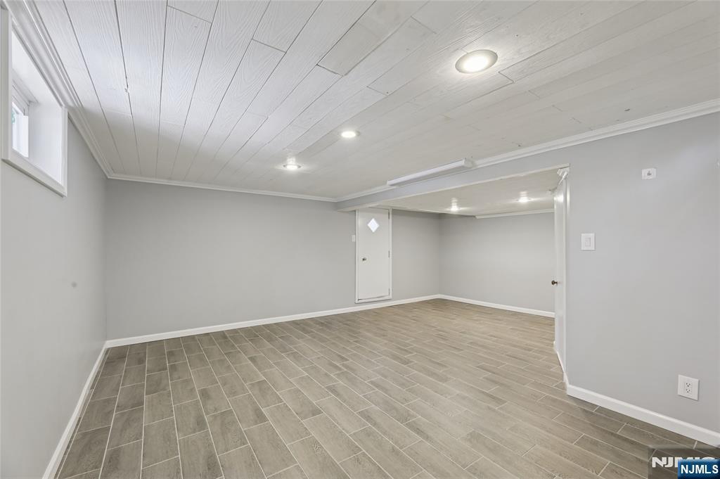 51 Day Avenue Property Photo 24