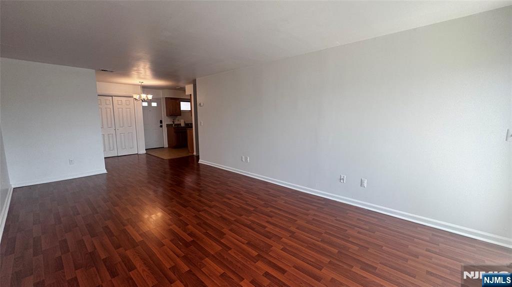 105 State 3 E Property Photo 6