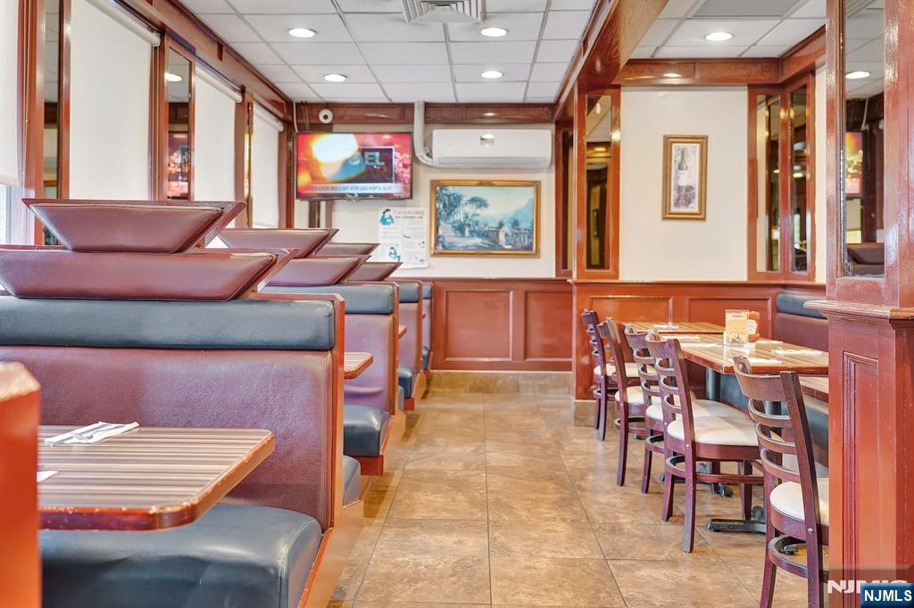 260 Us Highway 46 Property Photo 7