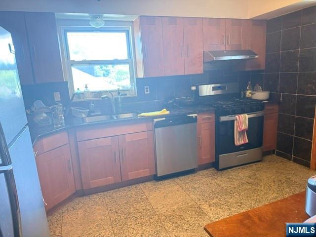 1062 Jassamine Way Property Photo 9